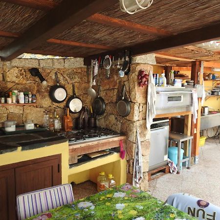 Residence Villa Smeralda Telti Kültér fotó