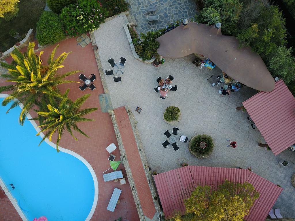Residence Villa Smeralda Telti Kültér fotó