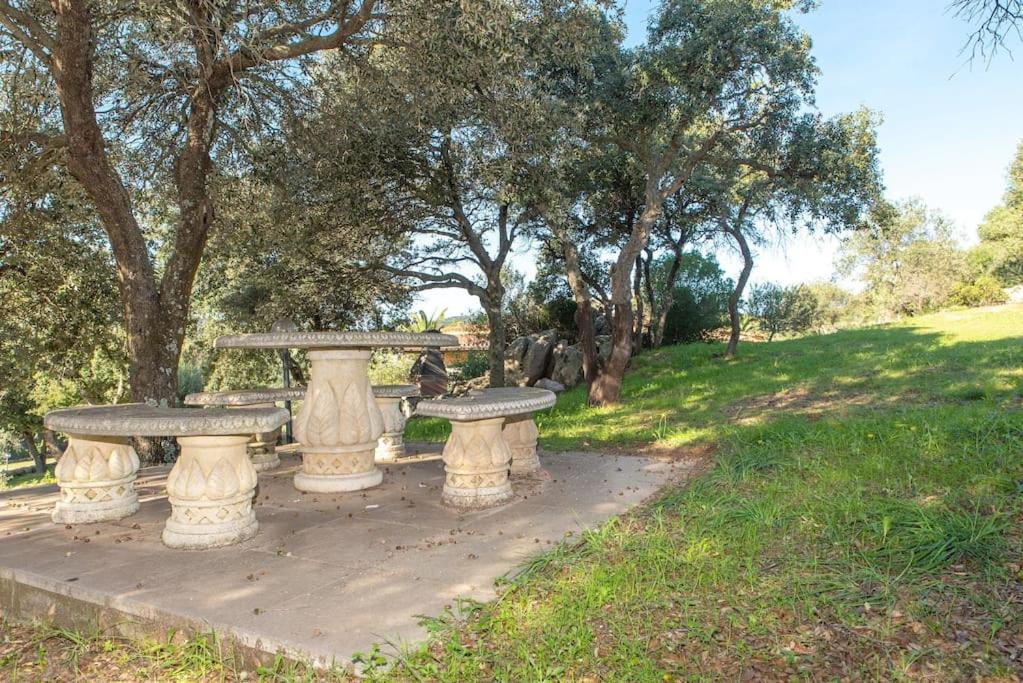 Residence Villa Smeralda Telti Kültér fotó