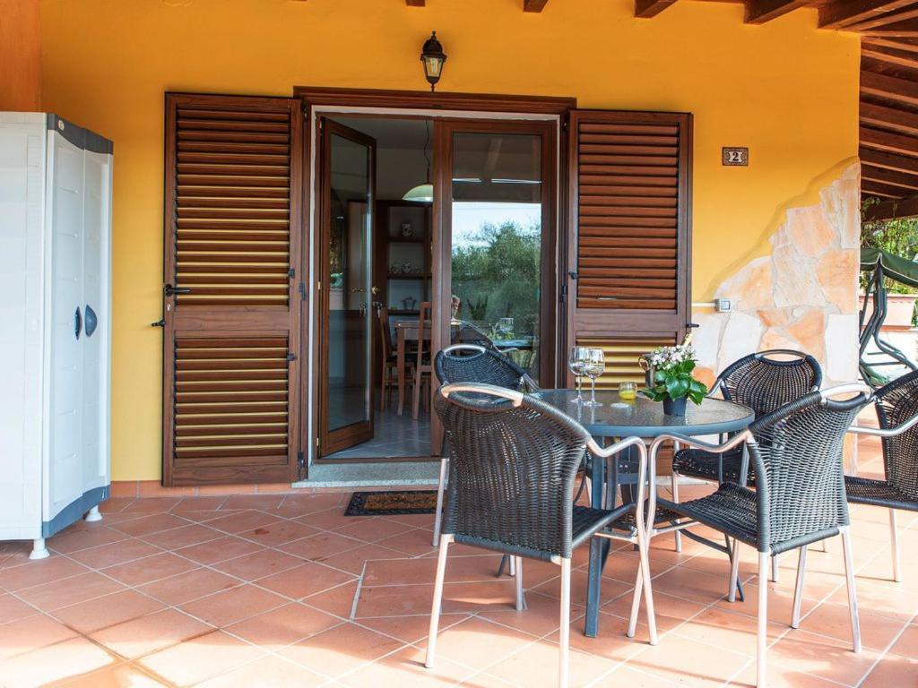 Residence Villa Smeralda Telti Kültér fotó