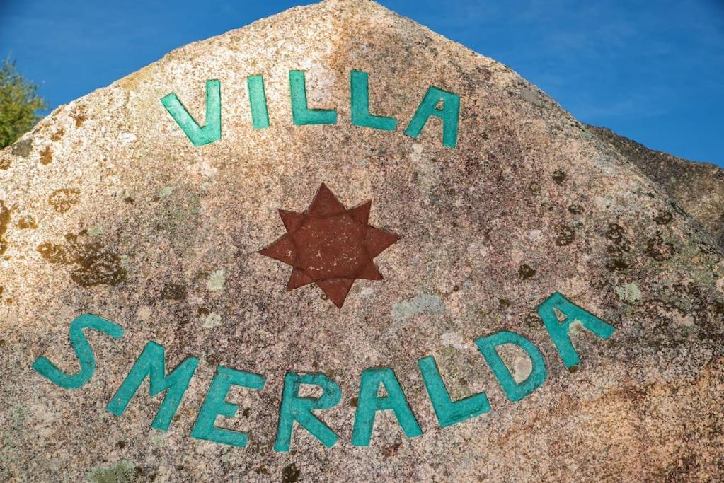 Residence Villa Smeralda Telti Kültér fotó