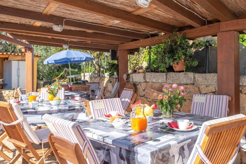 Residence Villa Smeralda Telti Kültér fotó